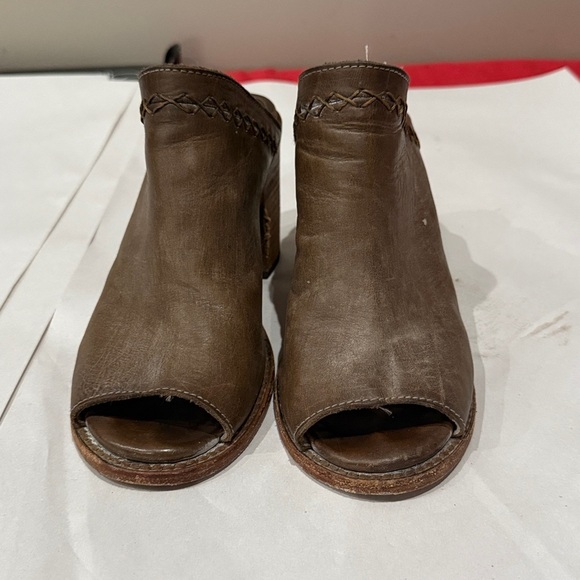 Freebird Brown Leather Mules - Picture 2 of 6